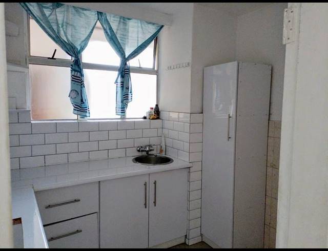 2 BEDROOM APARTMENT FOR SALE IN DURBAN CBD
